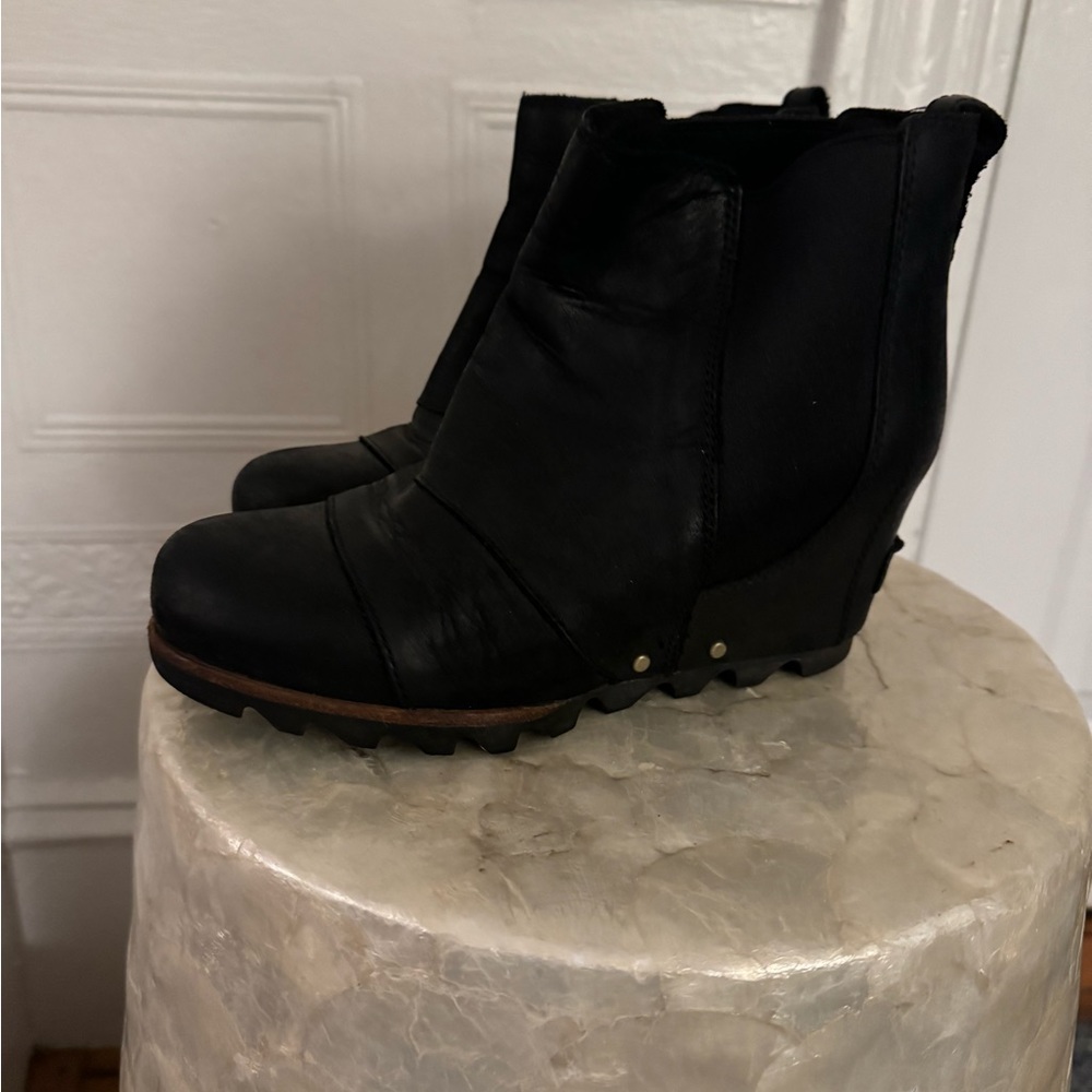 Sorel Joan of arctic wedge